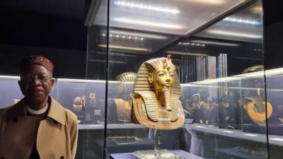 وزير الإعلام النيجيري في زيارة للمتحف المصري بالتحرير اليوم