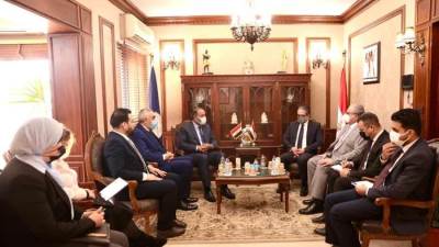 وزير السياحة يلقتي بنظيره العراقي لبحث سبل التعاون بين البلدين