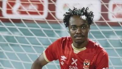 ما سبب غياب بيرسي تاو عن تدريبات الأهلي 4 أسابيع؟.. أعرف التفاصيل