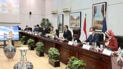 وزير السياحة يتابع جهود رفع كفاءة المنشآت الفندقية بالمتحف المصري الكبير