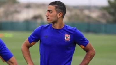 الأهلي يستعيد محمد عبد المنعم من فيوتشر ويعزز خط دفاعه