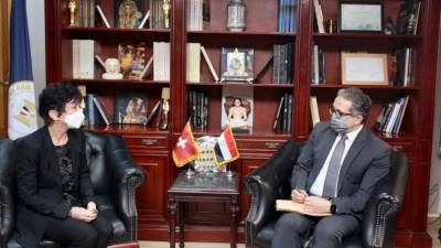 وزير السياحة يلتقي سفيرة دولة سويسرا لبحث التعاون بين البلدين