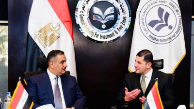 رئيس هيئة الاستثمار يبحث مع محافظ البنك المركزي العراقي تفعيل التعاون