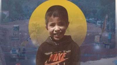 مصدر: رجال الإنقاذ يواجهون خطر الإغماء لإنقاذ الطفل ريان