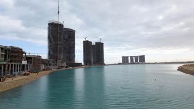 رئيس الوزراء يستعرض شرحاً للموقف التنفيذى لمشروعات مدينة العلمين الجديدة