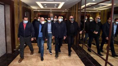 رئيس الوزراء يتفقد نماذج تشطيبات الأبراج الشاطئية ويزور المدينة التراثية بالعلمين الجديدة