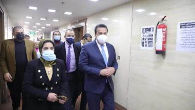وزير التعليم العالي يتفقد أعمال التجديدات بمعهد تيودور بلهارس والمستشفى التابع له