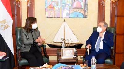وزيرة الهجرة تستقبل وزير الإنتاج الحربي للتوافق على جلسات المؤتمر