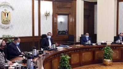 رئيس الوزراء يتابع الموقف التنفيذي لبرنامج تحويل المخلفات إلى طاقة كهربائية