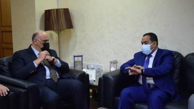 رئيس التنظيم والإدارة يزور ديوان الخدمة المدنية الأردنية لبحث التعاون المشترك