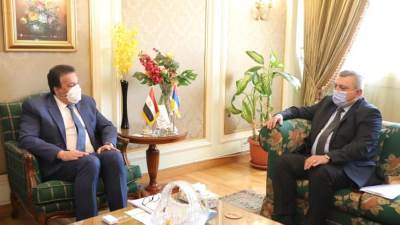 وزير التعليم العالي يستقبل سفير أرمينيا بالقاهرة لبحث التعاون العلمي بين البلدين
