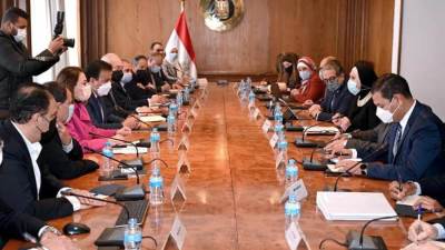 استعدادات مشاركة مصر كضيف شرف الدورة الـ25 لمنتدى بطرسبرج الاقتصادى الدولي