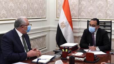 "مدبولي": تشكيل لجان بالمحافظات لتكون مسئولة عن مواجهة التعديات على الأراضي الزراعية