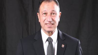 الخطيب يجتمع مع لاعبي الأهلي و يطالبهم بتحقيق البرونزية