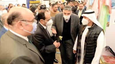 وزير التعليم العالي يستعرض تقريرًا حول اجتماع المجلس الأعلى لشئون التعليم والطلاب