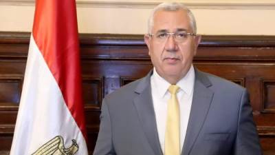 القصير يعلن انتهاء أزمة شحنات الموالح المحتجزة في روسيا