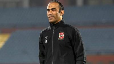 عبد الحفيظ يتحدث عن مباراة الهلال وموعد عودة ثنائي الأهلي