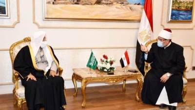 وزير الأوقاف يستقبل نظيره السعودي في المؤتمر 32 للمجلس الأعلى للشئون الإسلامية