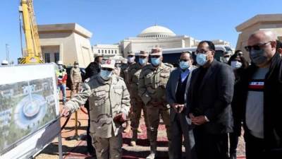 بالصور.. مدبولي بجولة تفقية لمتابعة الموقف التنفيذي لمباني البرلمان وميدان ساري العلم