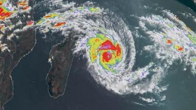 120 قتيلًا ودمار كبير حصيلة إعصار "باتسيراي" في مدغشقر