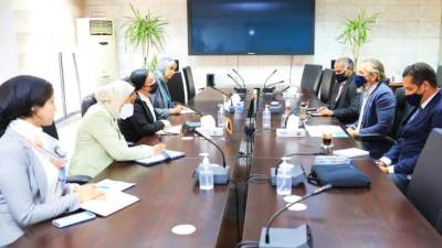 وزيرة البيئة تبحث مع ممثل برنامج اليونيسف التعاون الثنائي بملف التغيرات المناخية