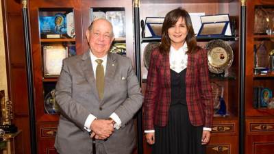 وزيرة الهجرة تلتقي وفدًا من جمعية رجال الأعمال للمشاركة بـ"مصر تستطيع بالصناعة"