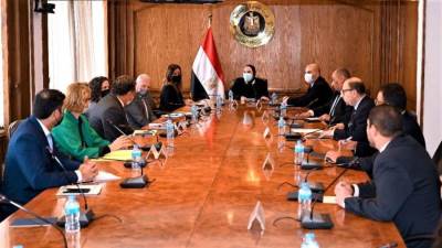 “جامع" تبحث مع وفد البنك الدولي تحقيق التنمية في ضوء التغيرات المناخية