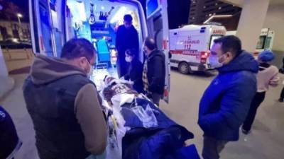 طعن شاب سوري في ولاية أضنة على يد مجهولين بتركيا