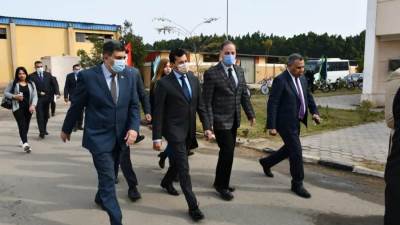 وزير الرياضة يتابع آخر مراحل تصنيع الدراجات بمصنع الانتاج الحربي 