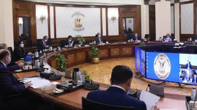 مدبولي يتابع الموقف التنفيذى لمنظومة التأمين الصحى الشامل