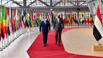 بدء توافد القادة المشاركون في القمة الأفريقية الأوروبية لليوم الثاني