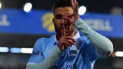 «تريزيجيه» بعد إحرازه هدفى فوز «باشاك شهير»: جئت لمساعدة الفريق