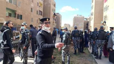 جهاز مدينة بدر يشن حملة لضبط مخالفات تغيير النشاط وإزالة الإعلانات المخالفة