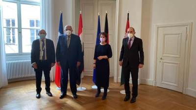 وزراء خارجية كلاً من مصر وفرنسا وألمانيا والأردن باجتماع لدفع عملية السلام