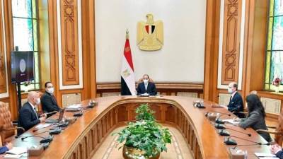 «السيسي» يستعرض أوجه التعاون مع شركة تالجو الإسبانية بمجال القطارات