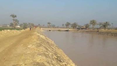 «عبد العاطى» يتابع موقف الإجراءات التى إتخذتها الوزارة للتعامل مع موجة الأمطار