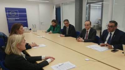 سوريا: الاتحاد الأوروبي يضغط على المعارضة لقبول خطة «المبعوث الأممي»