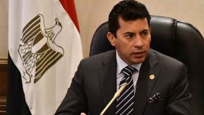 وزير الرياضة: الدولة المصرية بكافة مؤسساتها تقف خلف المنتخب المصري
