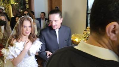 بالصور: دنيا عبد العزيز تحتفل بعقد قرانها اليوم