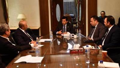 وزير الشباب والرياضة يلتقي رئيس إتحاد الجولف