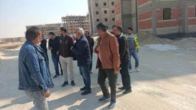 مسئولو «الإسكان» يتفقدون 465 عمارة لمحدودي الدخل بمبادرة «سكن لكل المصريين»