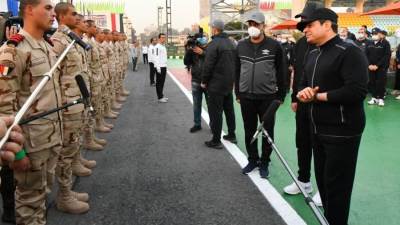 «السيسي» لـ«طلبة الحربية»: عليكم التحلى بالقيم العسكرية النبيلة لتصبحوا قدوة للشباب