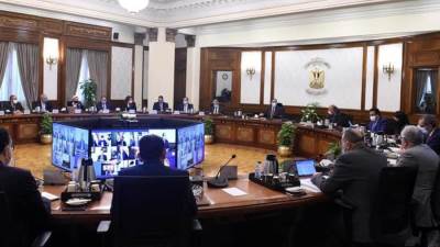 رئيس الوزراء يترأس اجتماع اللجنة المعنية بالتحضير لاستضافة مصر لمؤتمر تغير المناخ