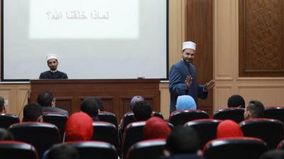 «الشباب والرياضة»: أعضاء برلماني طلائع وشباب "الفيوم" يزورون الأزهر الشريف