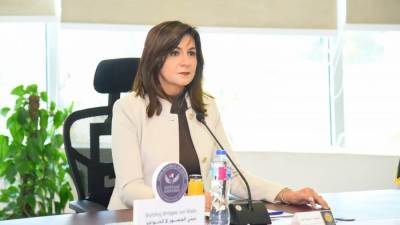 "مكرم" تواصل مستمر مع الجالية المصرية بأوكرانيا للوقوف على متطلباتهم