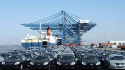 «جمارك السويس» تفرج عن1617 سيارة بقيمة 298,3 مليون جنيه خلال يناير الماضى