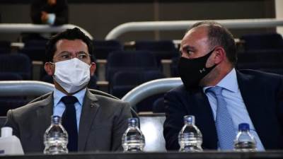 وزير الرياضة يتابع اليوم الختامي لمنافسات كأس العالم لسلاح الشيش