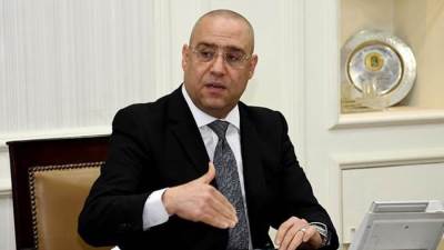 وزير الإسكان يُصدر قرارين لإزالة مخالفات البناء بمدينتي الوراق والفشن الجديدتين