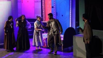 "الشباب والرياضة" تواصل فعاليات مجال العروض المسرحية بمهرجان إبداع (١٠)