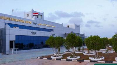 البرنامج السعودي لتنمية اليمن يفتتح مشروع إعادة تأهيل مطار الغيضة الدولي